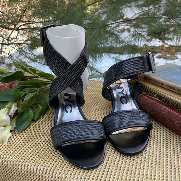 DKNYC Woven Ankle Strap Wedges - Picture 1 of 12